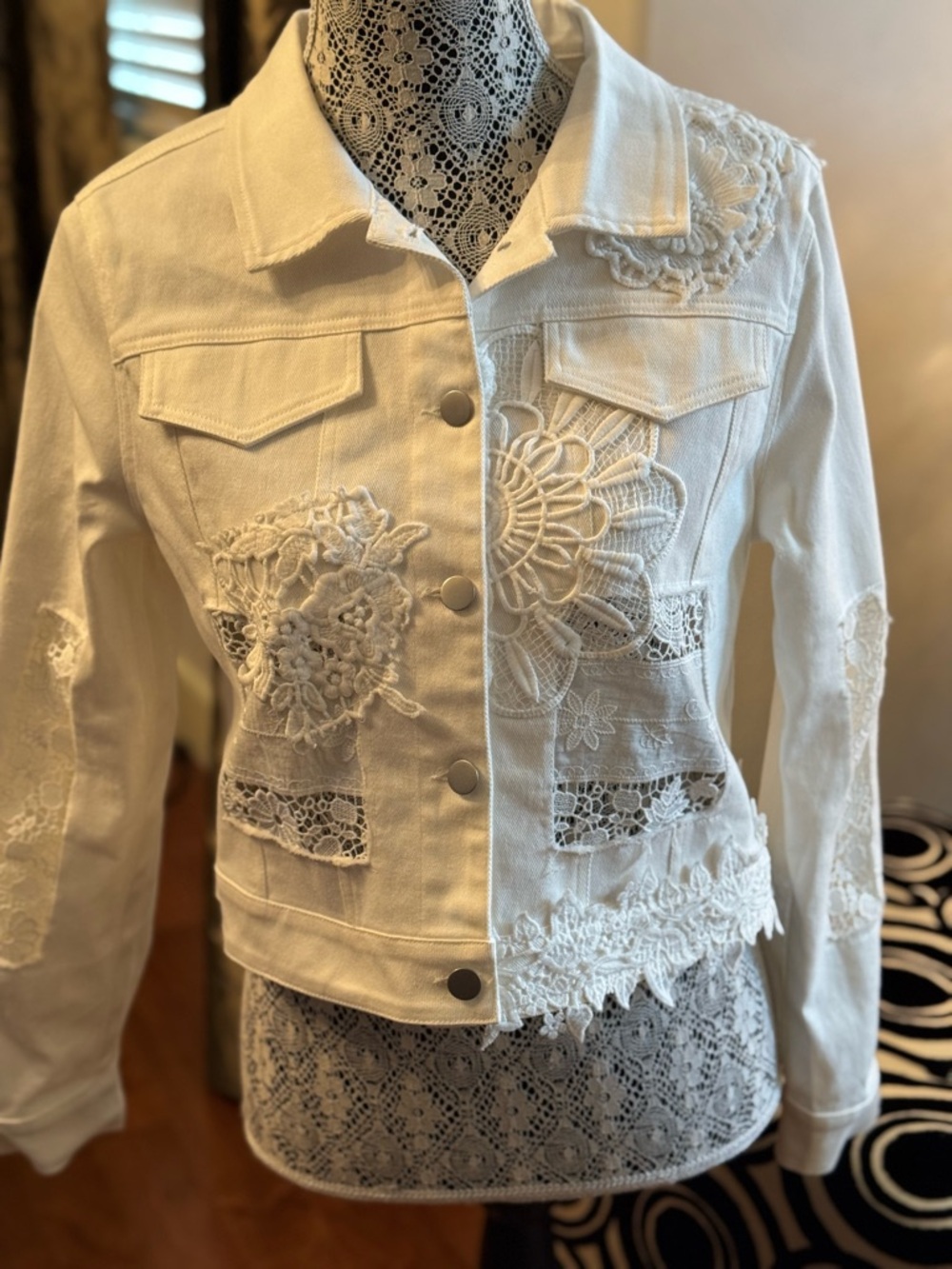 Adorable White Lace-Appliqué Denim Jacket - Women's